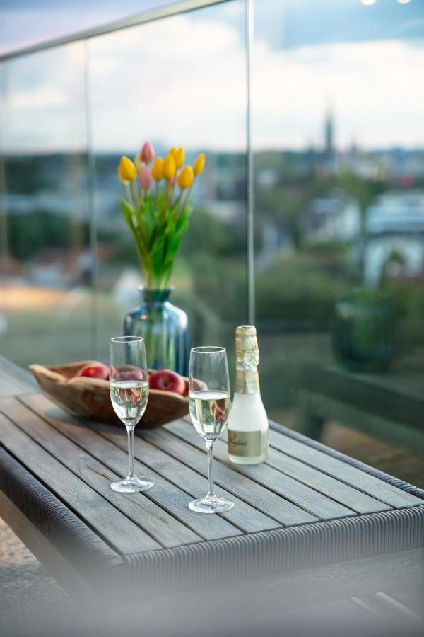 Cabana - Theview - Terrasse - Waterfront - Kostenloser Parkplatz - Wifi Oldenburg Dış mekan fotoğraf